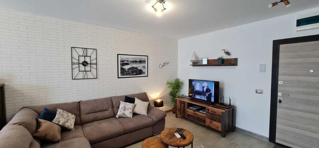 Vintage Breeze Apartment - Spa Pools Resort 马马亚 外观 照片