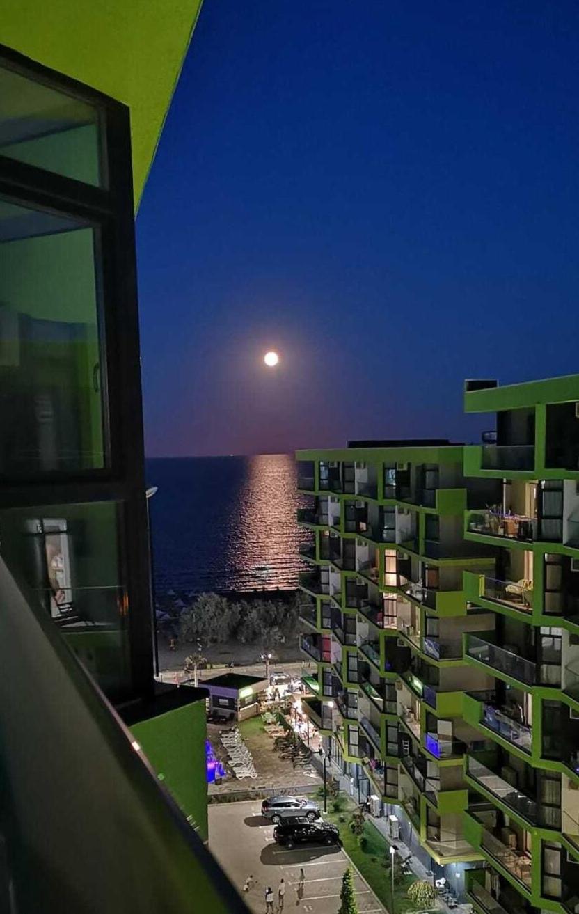 Vintage Breeze Apartment - Spa Pools Resort 马马亚 外观 照片